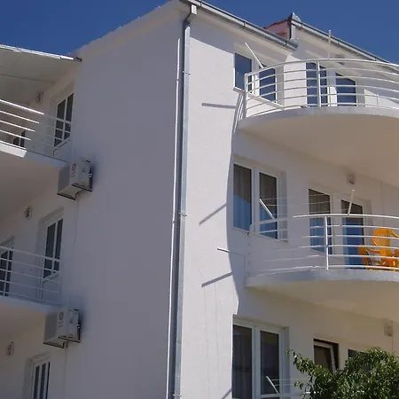 Apartment Niko