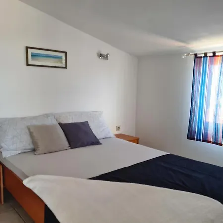 Apartment Niko Trogir